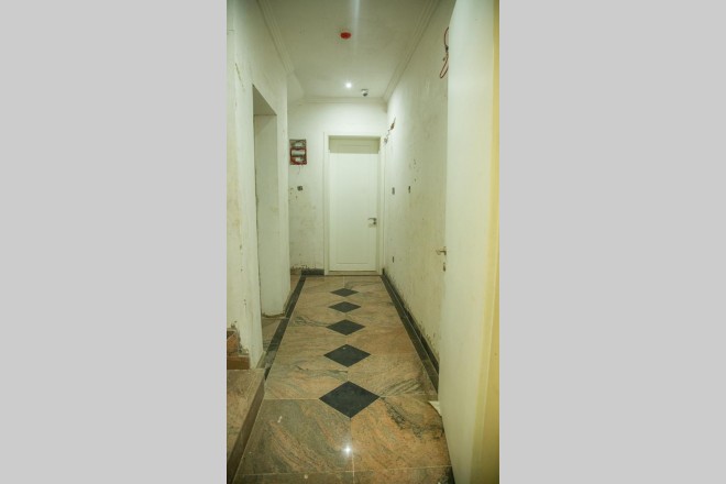 Amazing Fully detached 7 bedroom house