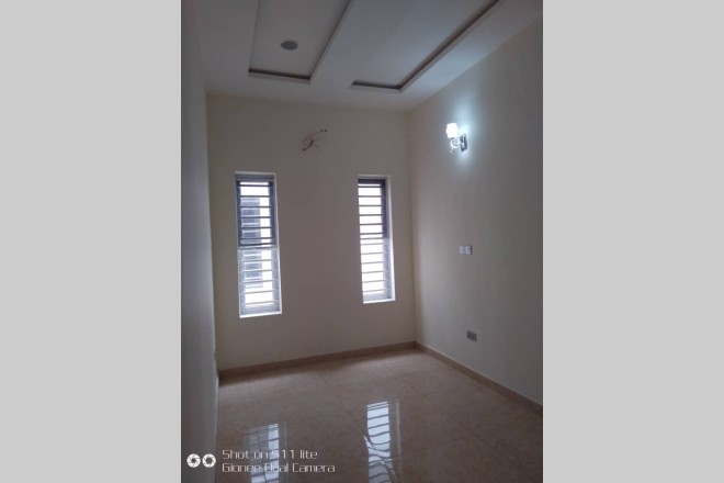 Tasteful 4 bedroom duplex