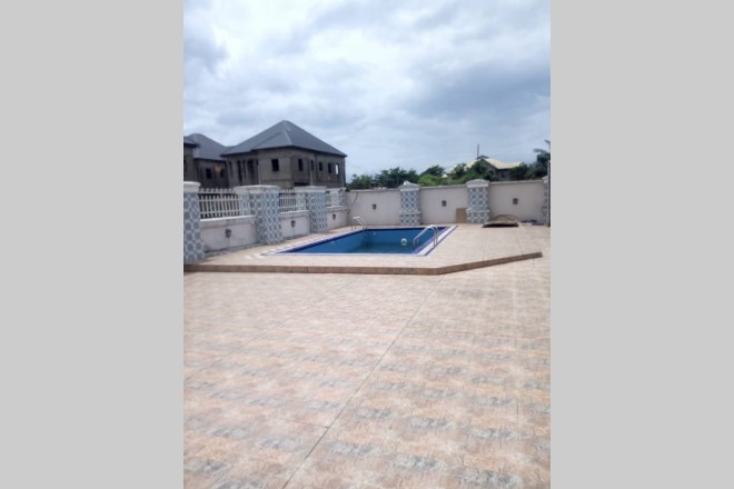 Exquisite 5 Bedroom duplex