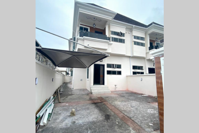 4 bedroom semi detached duplex