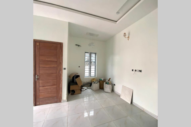 4 bedroom semi detached duplex