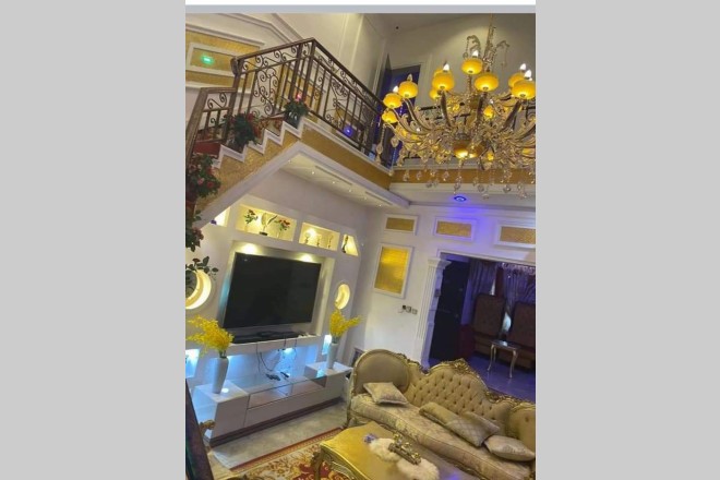 Fully furnished 5 bedroom duplex