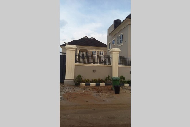 5 bedroom duplex