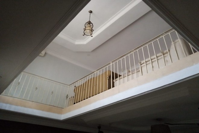 Tastefully finished 5 bedroom duplex