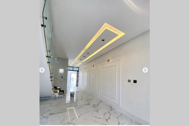 Massive 5 bedrooms Home