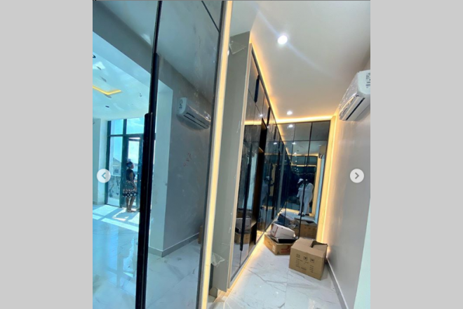 Massive 5 bedrooms Home