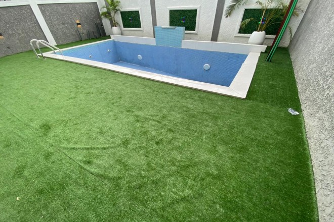 STUNNING 5 BEDROOM WITH BQ FOR FOR SALE