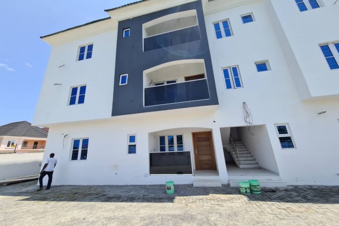 Tastefully finished 2 bedroom apartment